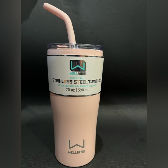 New Wellness Pink Tumbler with straw - Picture 2 of 4